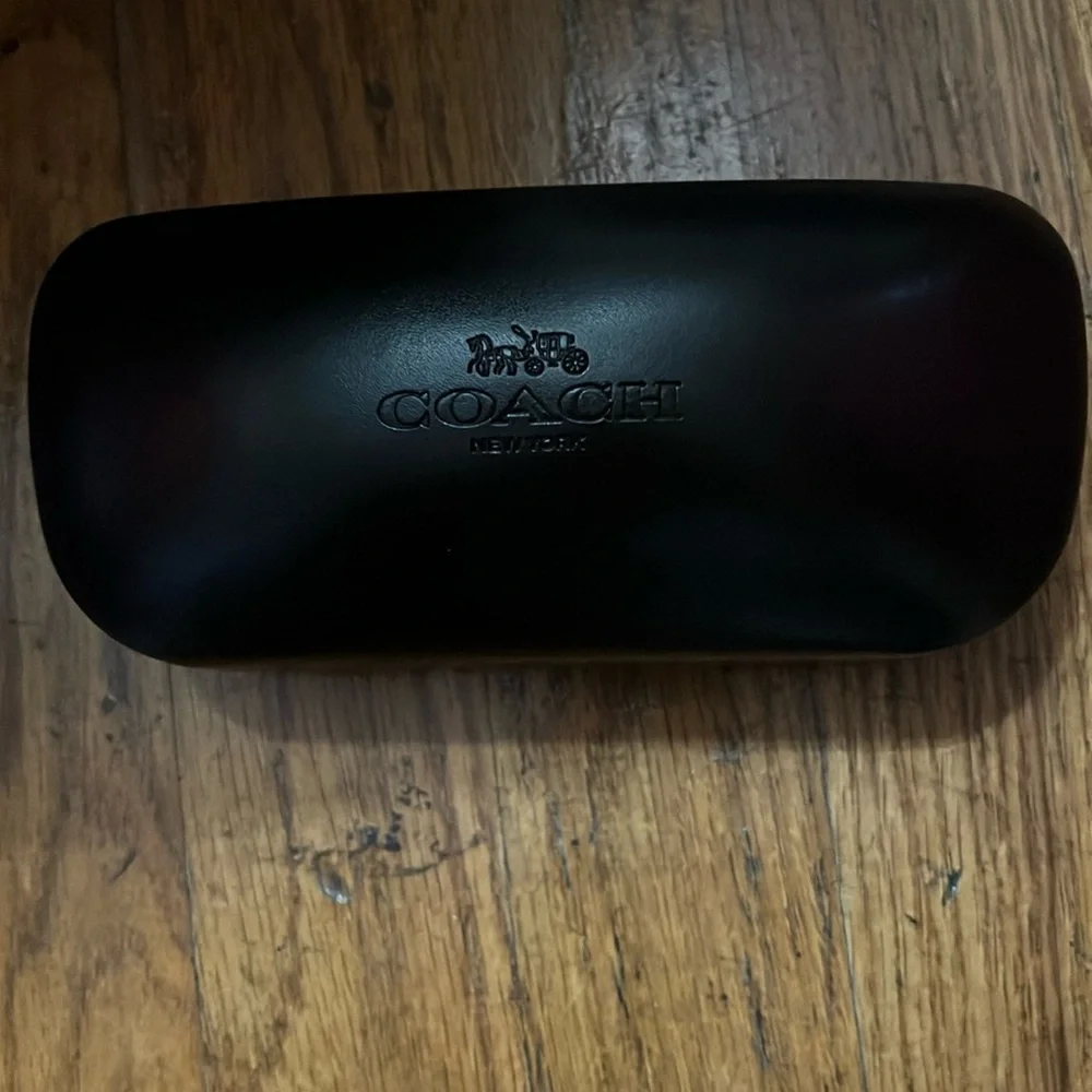 NEW COACH Sunglasses Embossed hard shell Black Case Embossed Cleaning Cl… - Picture 9 of 13